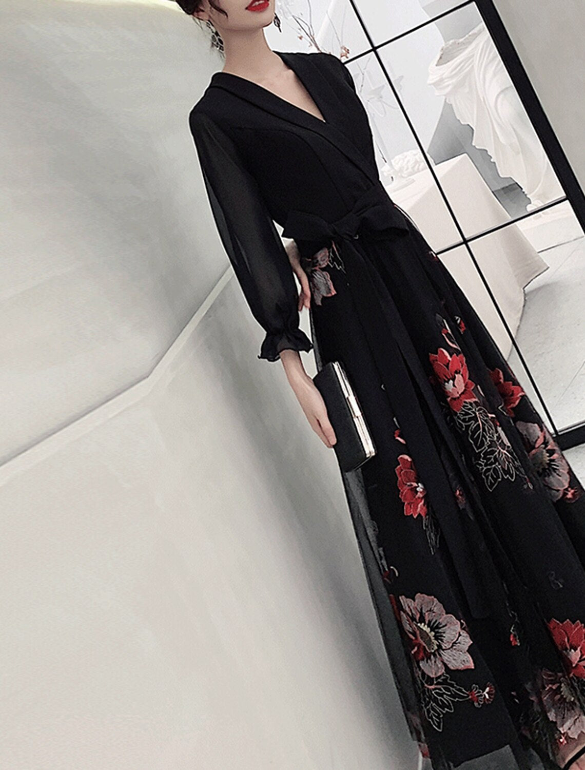 Abito da sera formale a trapezio con scollo a V, maniche a 3/4, lunghezza al pavimento, in spandex con ricamo a fascia/nastro